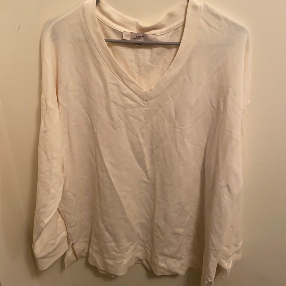 Cream colored tunic length Loft Sweatshirt